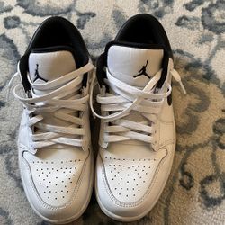 Air Jordan 1 Low Black White Size 8.5 Clean