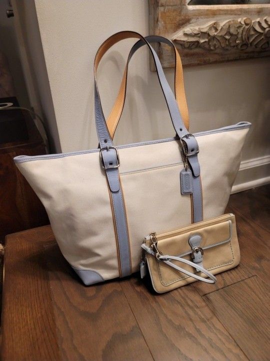 Vintage Coach Hampton Tote Hand Bag Purse With Wristlet