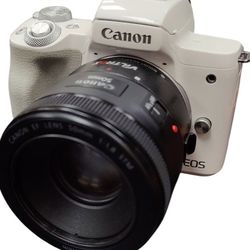 Canon M50