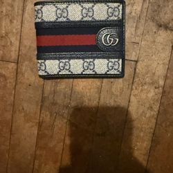 Gucci wallet