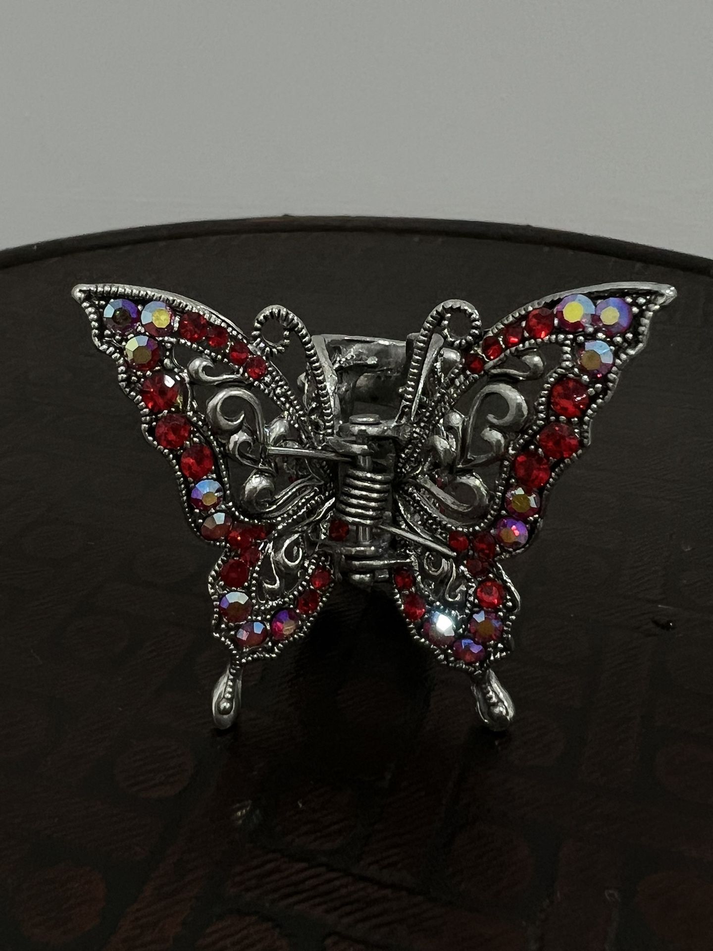 Butterfly rhinestones hair clip Red color