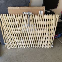 Keepsafe Expansion Gate. 30”H X 108”W Max. New Open Box.