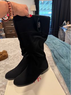 Black boots