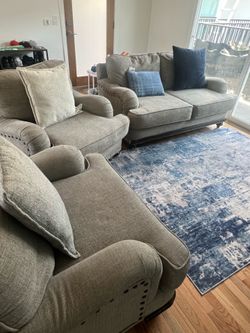 FREE COUCH