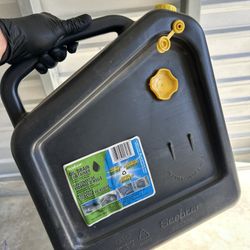 Used Oil Collection Container