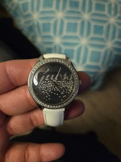 Guess Women's Watch White Leather Strap