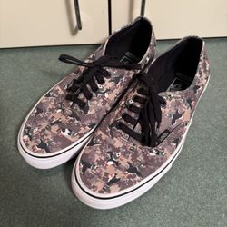 Vans Authentic Nintendo Duck Hunt Low Top Casual Sneakers Size 9.5