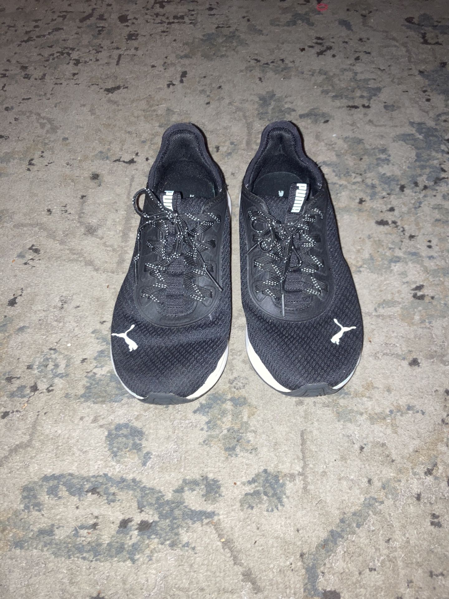 Pumas Women’s Sophia Evo Running Shoes