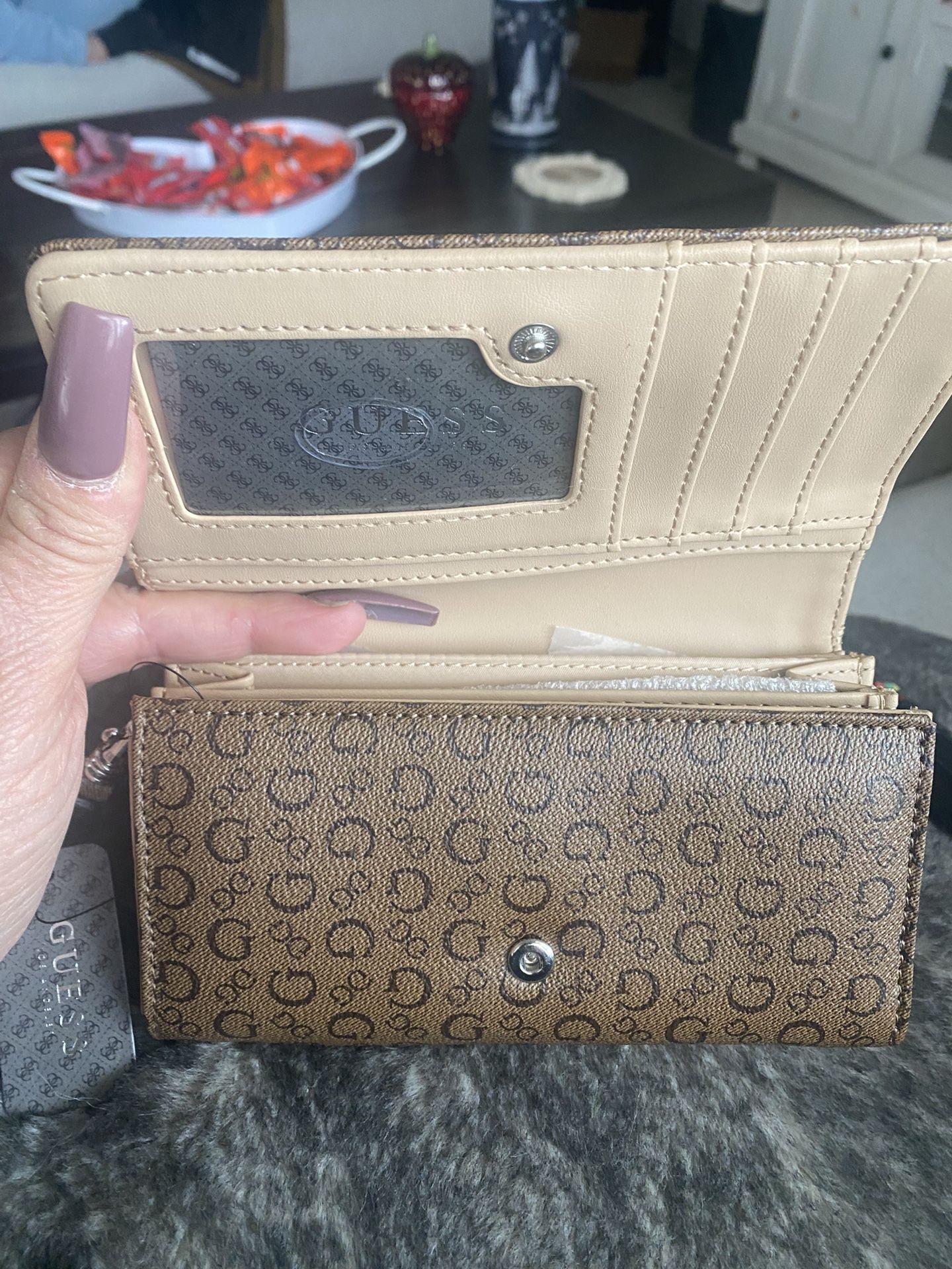 Guess Wallet Authentic