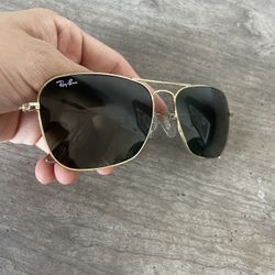 RAY-BAN CARAVAN SUNGLASSES - GOLD/GREEN CLASSIC