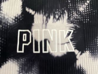 Victoria’s Secret’s seamless leggings