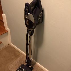Bissell Duo Clean Zero M Vacuum