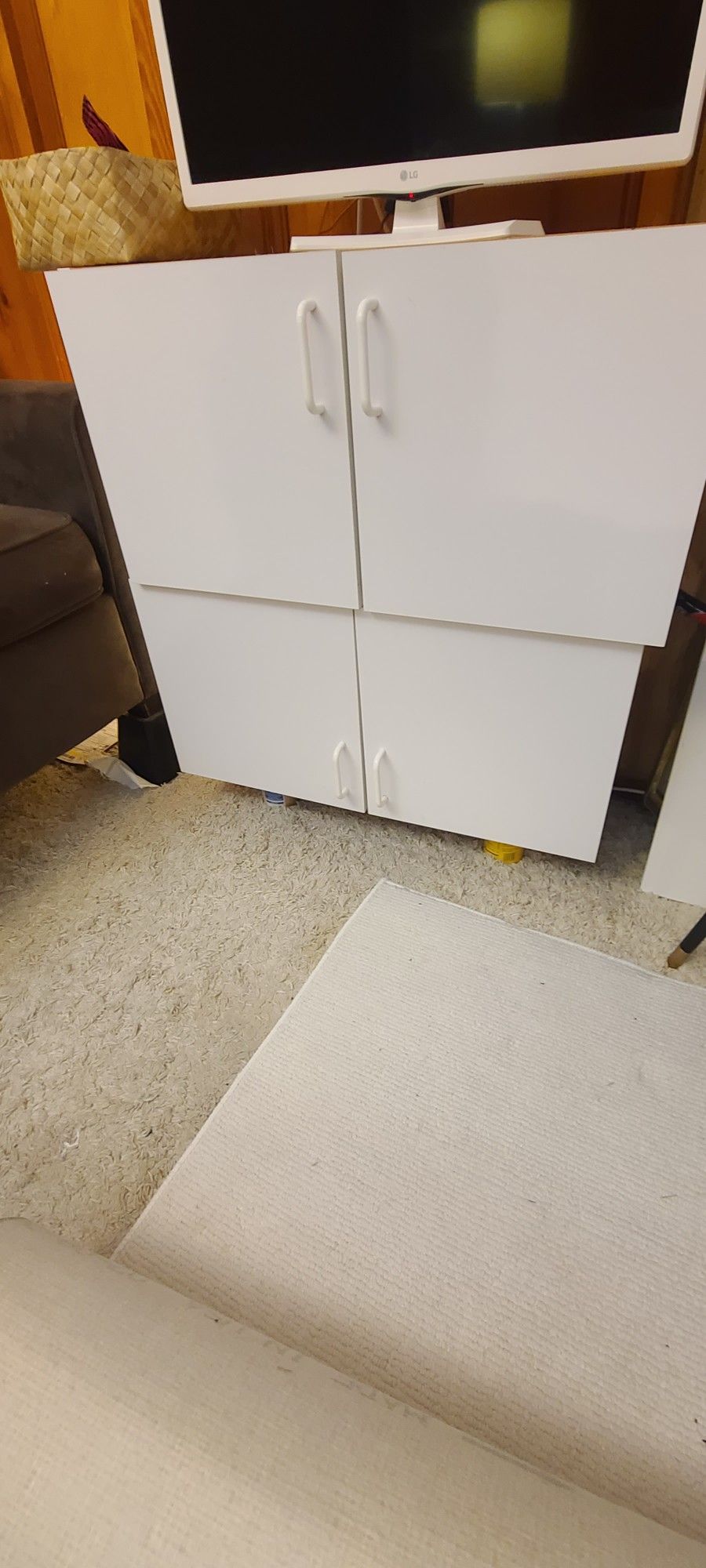 Free White Cabinets
