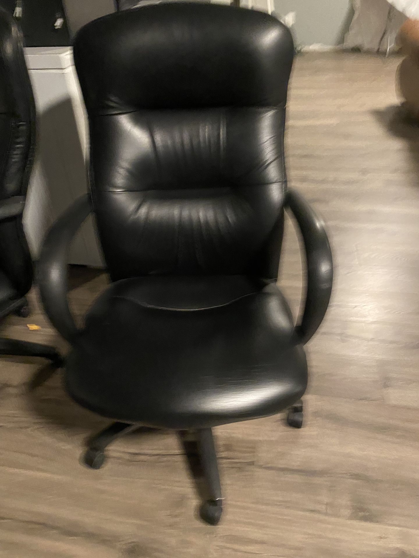 Desk Chairs