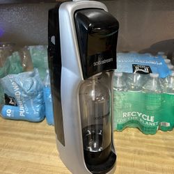 SodaStream Jet Sparkling Water Maker