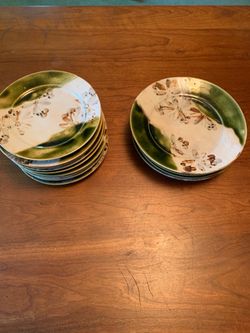 Artistic Japanese Plates