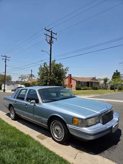 1991 Ford Crown Victoria