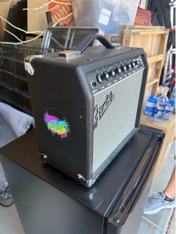 Fender AMP