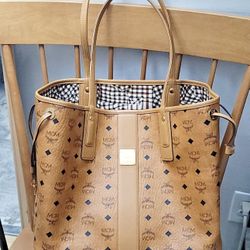 Authentic MCM München Bag for Sale in Humble, TX - OfferUp