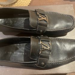AUTHENTIC VINTAGE LUIS VUITTON MENS LOAFERS 