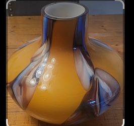 Contemporary Art Glass / Unbranded