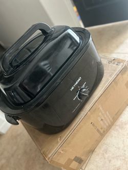 Heynemo Black Electric Roaster Cooker with Lid