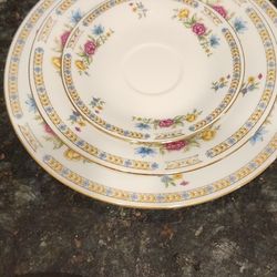 Fine China Service For 6