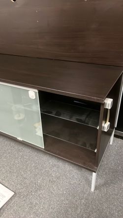 Free entertainment center