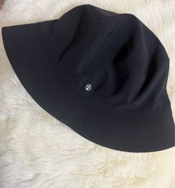 LuluLemon  gorra