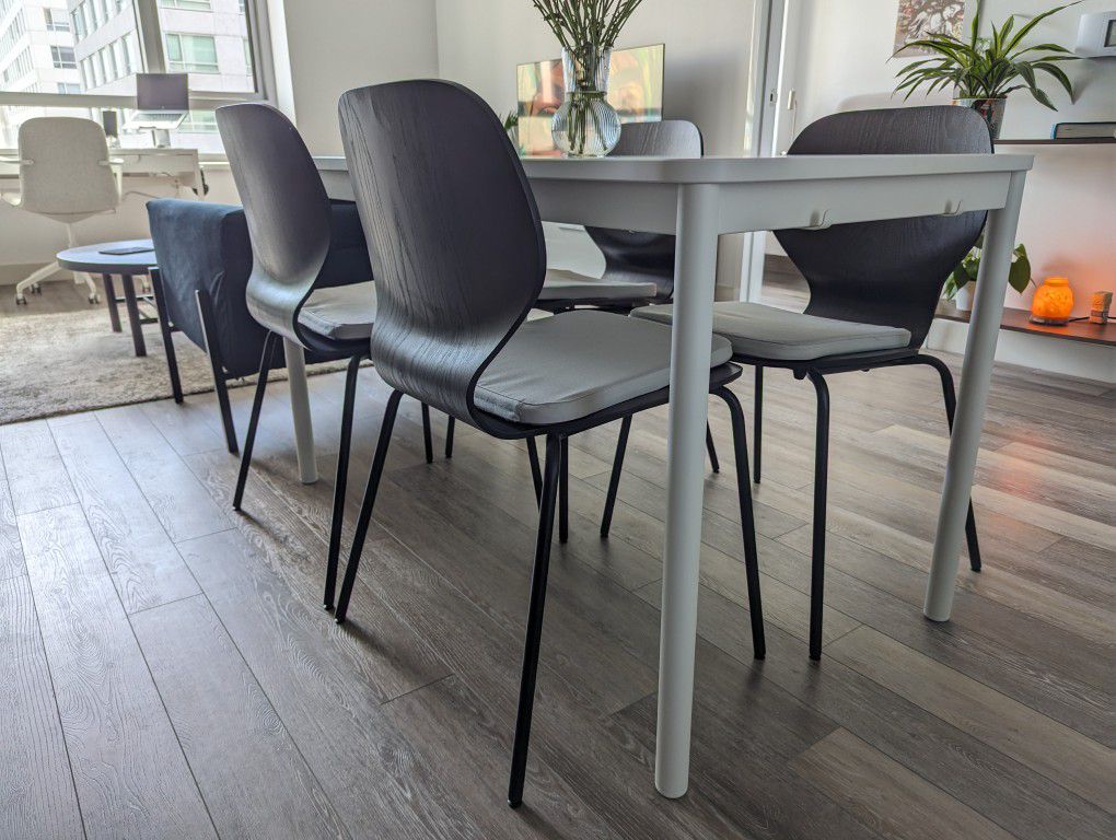 Modern Scandinavian Style Minimalist Apartment Living Dinning Set - Tommaryd Table w/Sigtrygg Chairs