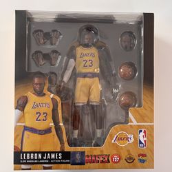 Medicom Toy MAFEX NBA Lakers LeBron James