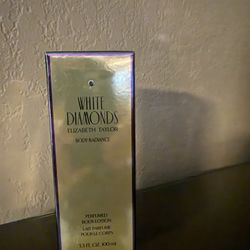 Perfume- White Diamonds 