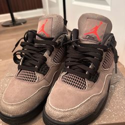 Jordan 4 Taupe Haze