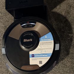 Shark Robot Vacuum & Mop 