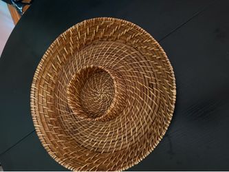 Woven Rattan Chip and Dip Platter