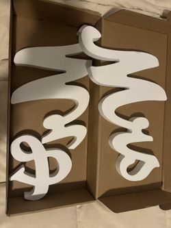 Pearl Veil, Mr And Mrs Letters, Card Box, Veil