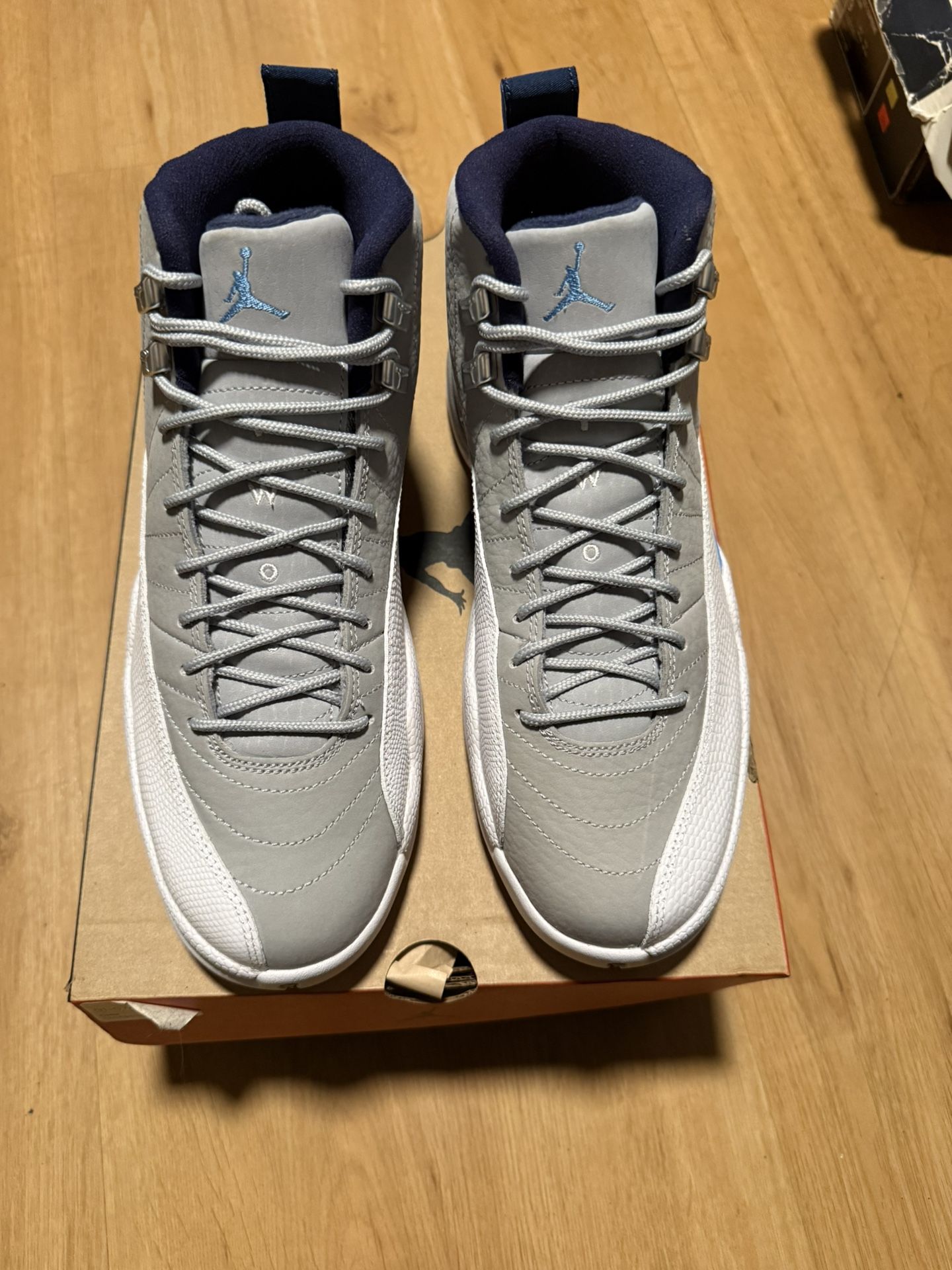 Jordan Retro 12 Grey University Blue