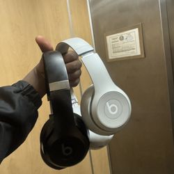 Beats Solo 4