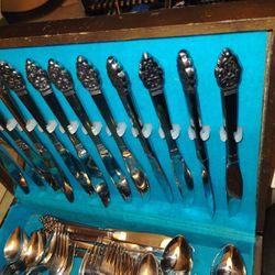 Old Silverware In Original Cases. Like New.
