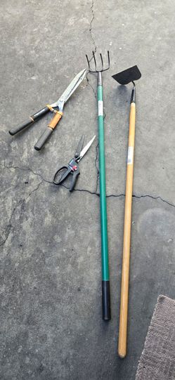 Set of gardening tools