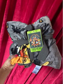 Disney Halloween 2026 Throw Blanket