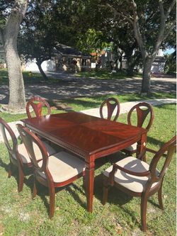 Dining Table Set