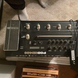 Line 6 HD400 Guitar Effects Processor 
