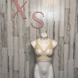 PrettyLittleThing Cream Crochet Textured Cutout Crop Top  Size XS