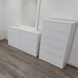 Dresser With Mirror And Chest 