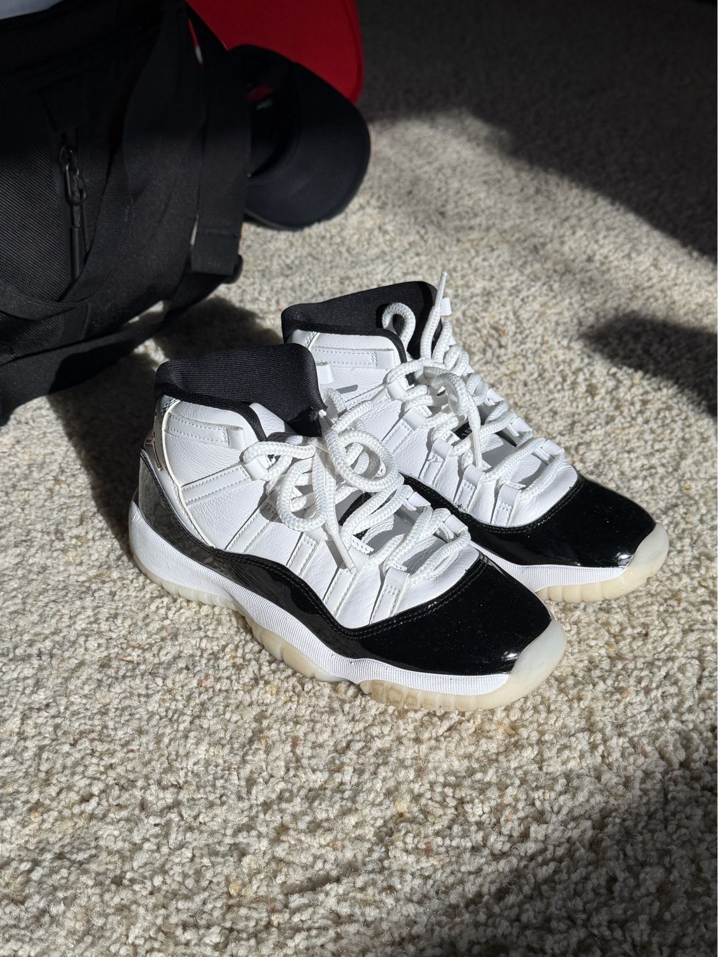 Air Jordan 11 Concorde size 5Y