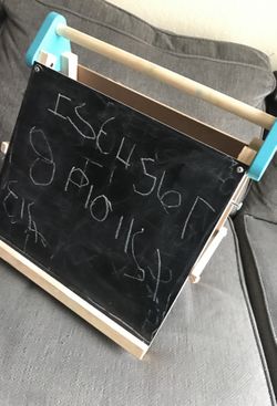 Easel