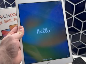 Apple iPad 7th Gen iOS 17