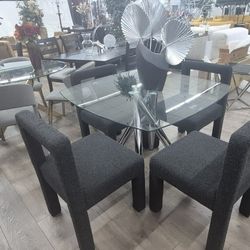 Gorgeous Dining Set Onsale For $750