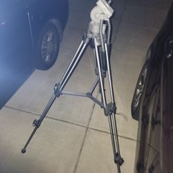 Tripod 